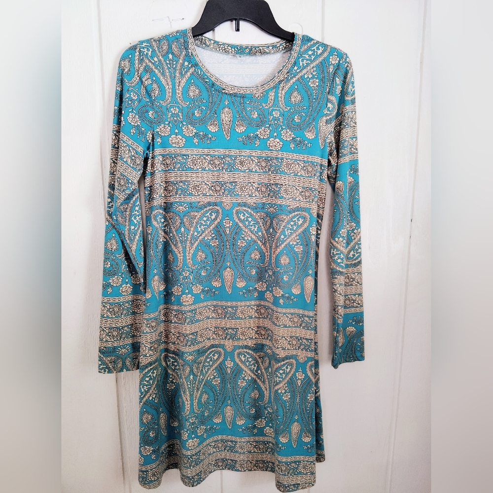 LIKE NEW!! Paisley Long Sleeve Midi Boho Dress. Size S